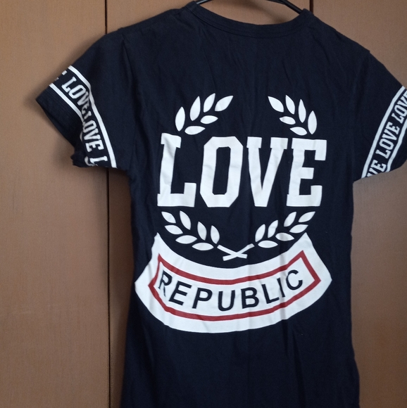 ON FIRE NAVY BLUE LOVE REPUBLIC SHORT SLEEVE SHIRT. WOMENS SIZE M. - Picture 12 of 12